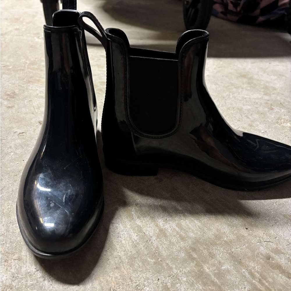 Black rain boots